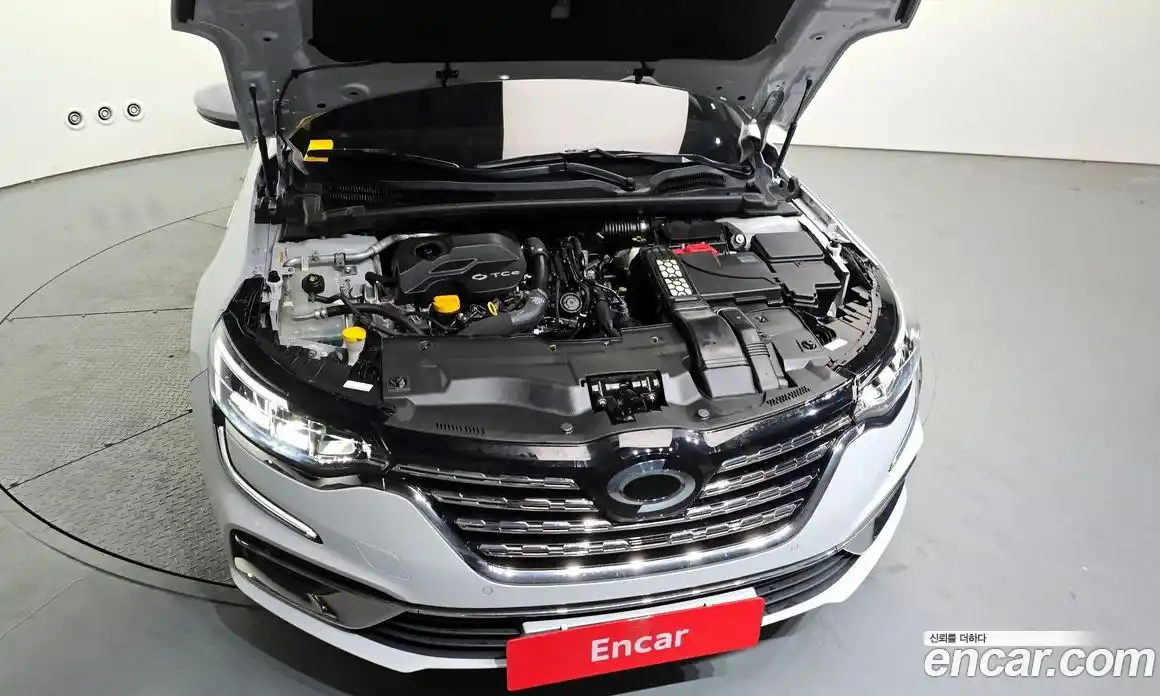 Renault SM6 2023 1.3 Автомат в Москве № 140114, фото 10