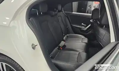 Mercedes-Benz A-Class 2021 2.0 Автомат в Москве № 142306, миниатюра 11