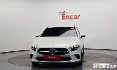 Mercedes-Benz A-Class 2021 2.0 Автомат в Москве № 142306, миниатюра 2