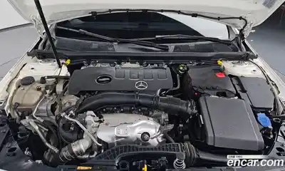 Mercedes-Benz A-Class 2021 2.0 Автомат в Москве № 142306, миниатюра 4