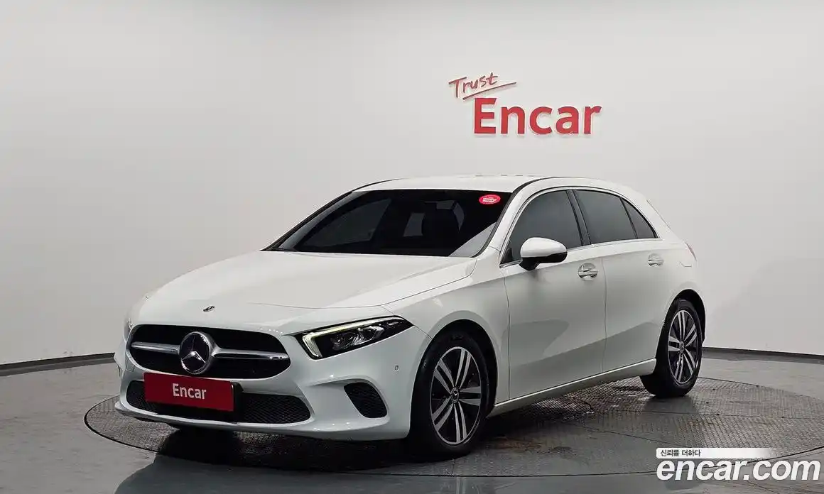 Mercedes-Benz A-Class 2021 2.0 Автомат в Москве № 142306, фото 7