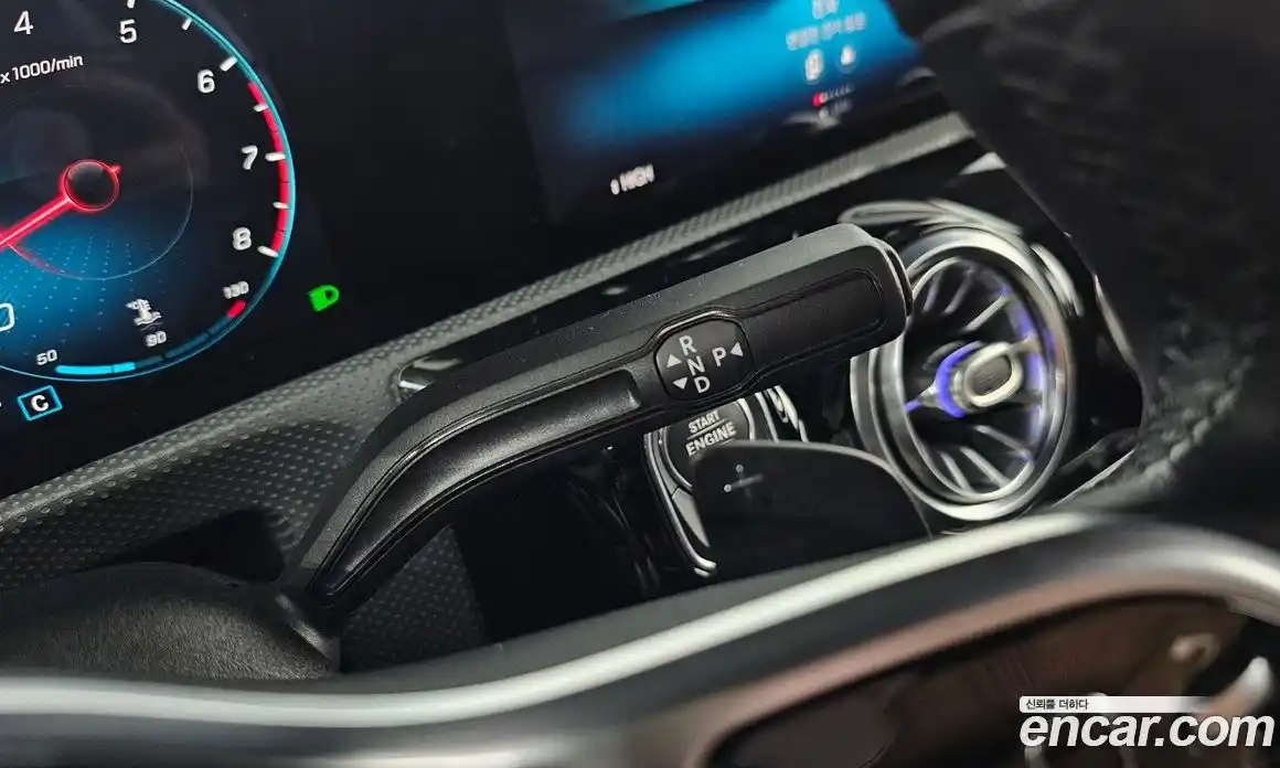 Mercedes-Benz A-Class 2021 2.0 Автомат в Москве № 142306, фото 10