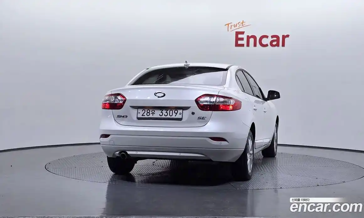 Renault SM3 2015 1.6 Автомат в Москве № 147615, фото 17