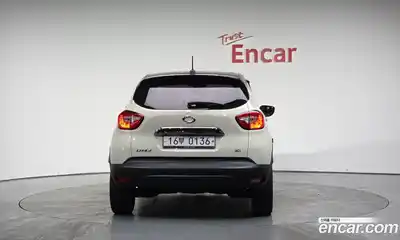 Renault QM3 2016 1.5 Автомат в Москве № 148068, миниатюра 11