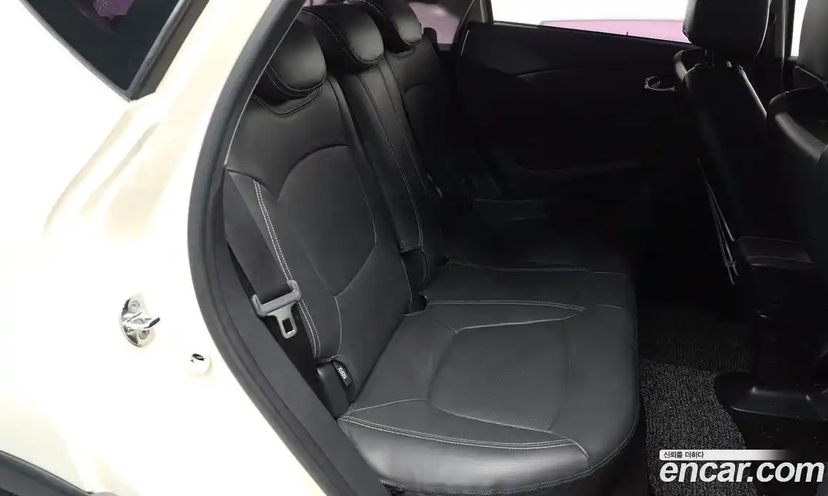 Renault QM3 2016 1.5 Автомат в Москве № 148068, фото 4