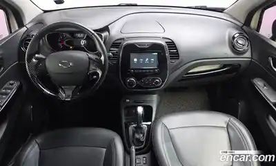 Renault QM3 2016 1.5 Автомат в Москве № 148068, миниатюра 7