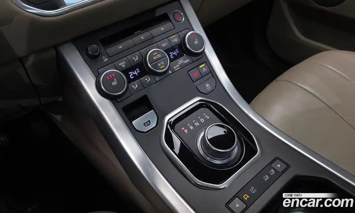 Land Rover Range-Rover Evoque 2016 2.0 Автомат в Москве № 154002, фото 12