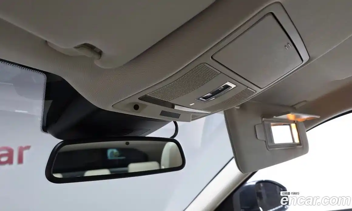 Land Rover Range-Rover Evoque 2016 2.0 Автомат в Москве № 154002, фото 17