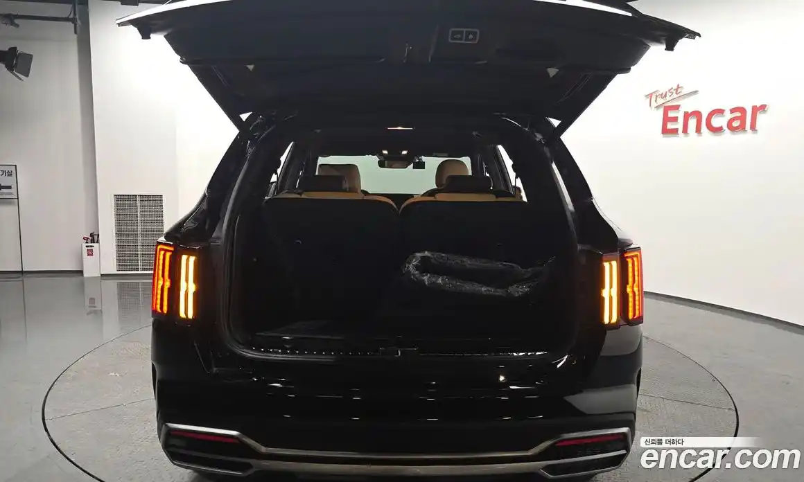 Kia Sorento 2021 1.6 Автомат в Москве № 15559, фото 13