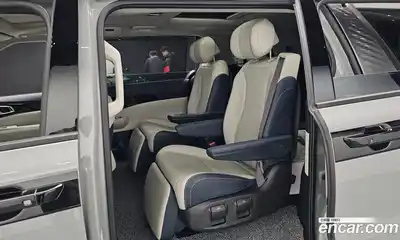 Kia Canival 2024 1.6 Автомат в Москве № 15642, миниатюра 4