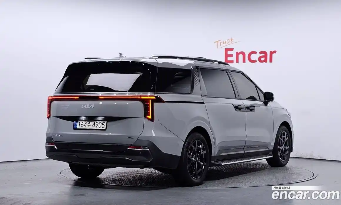 Kia Canival 2024 1.6 Автомат в Москве № 15642, фото 7