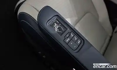 Kia Canival 2024 1.6 Автомат в Москве № 15642, миниатюра 10