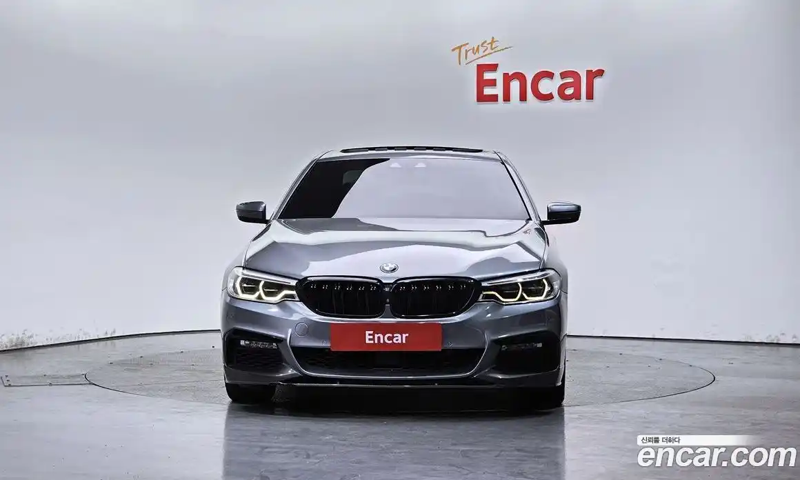 BMW 5-Series 2017 2.0 Автомат в Москве № 158986, фото 1