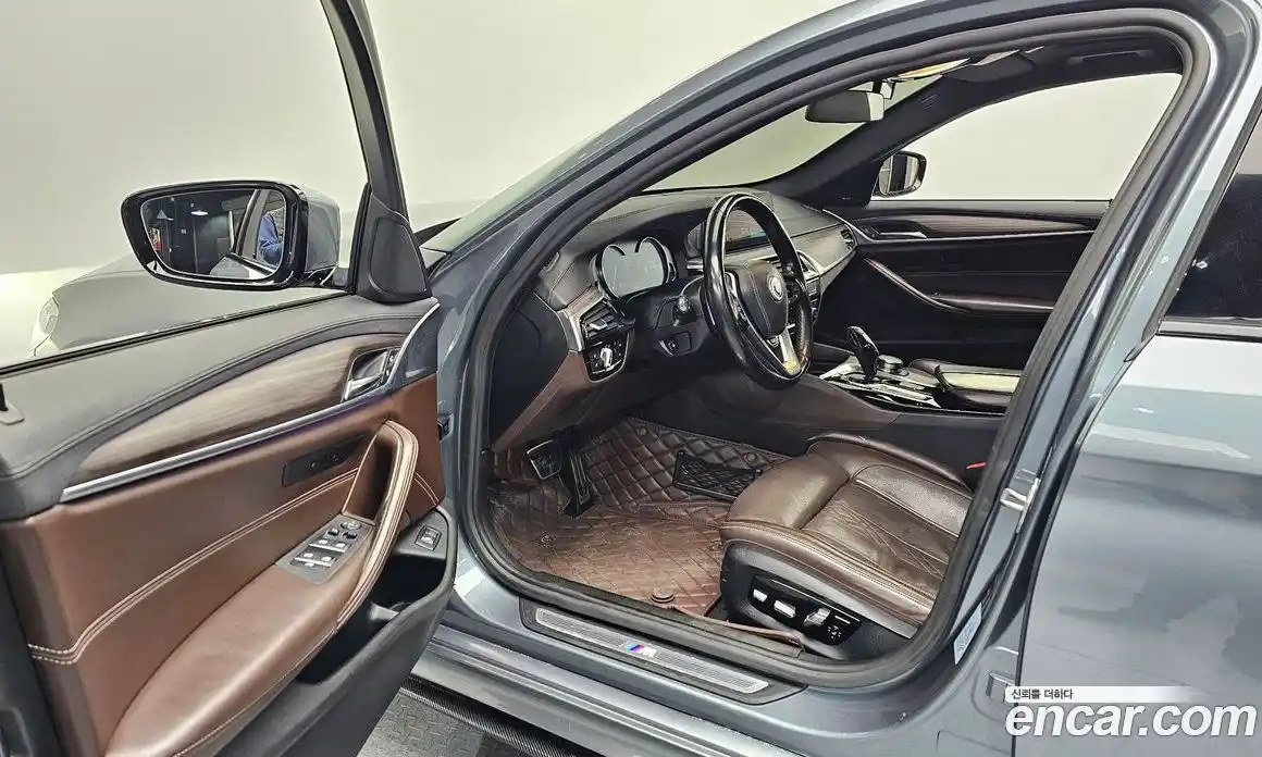 BMW 5-Series 2017 2.0 Автомат в Москве № 158986, фото 11