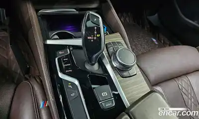 BMW 5-Series 2017 2.0 Автомат в Москве № 158986, миниатюра 12