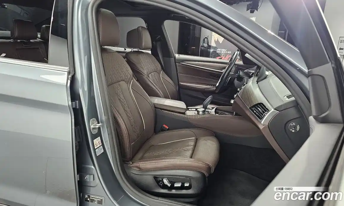 BMW 5-Series 2018 2.0 Автомат в Москве № 159323, фото 11