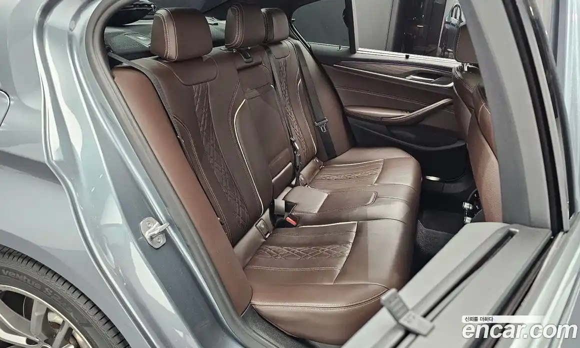 BMW 5-Series 2018 2.0 Автомат в Москве № 159323, фото 14