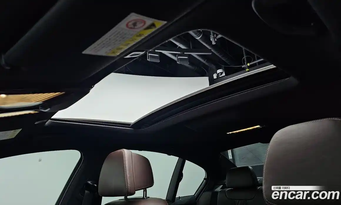 BMW 5-Series 2018 2.0 Автомат в Москве № 159323, фото 16