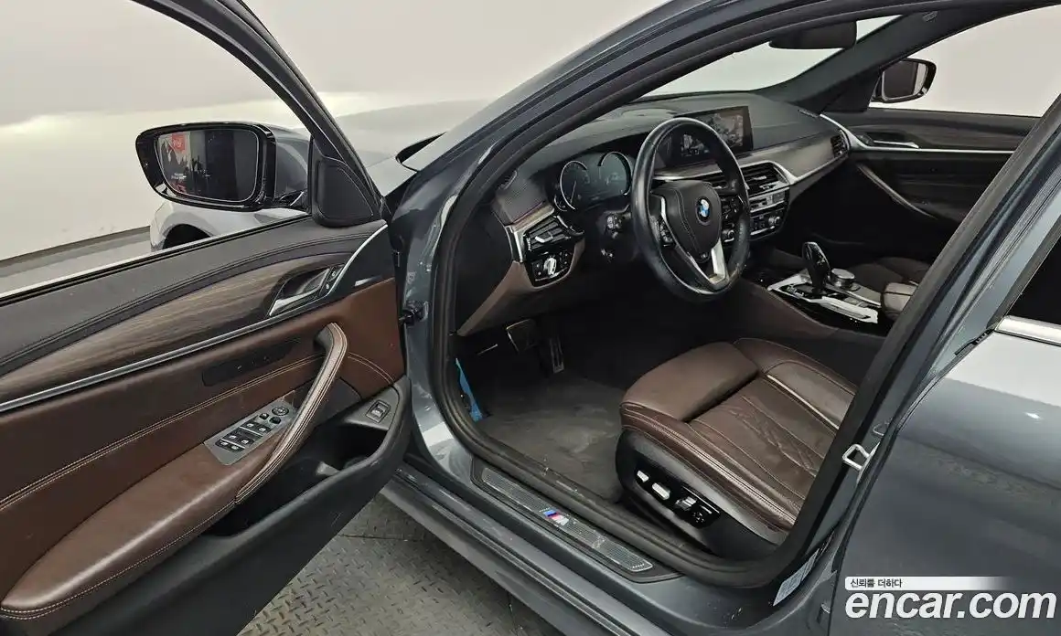 BMW 5-Series 2018 2.0 Автомат в Москве № 159323, фото 8