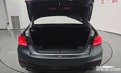 BMW 5-Series 2018 2.0 Автомат в Москве № 159323, миниатюра 10