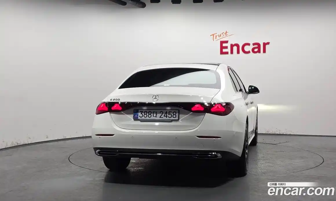 Mercedes-Benz E-Class 2026 2.0 Автомат в Москве № 159928, фото 19