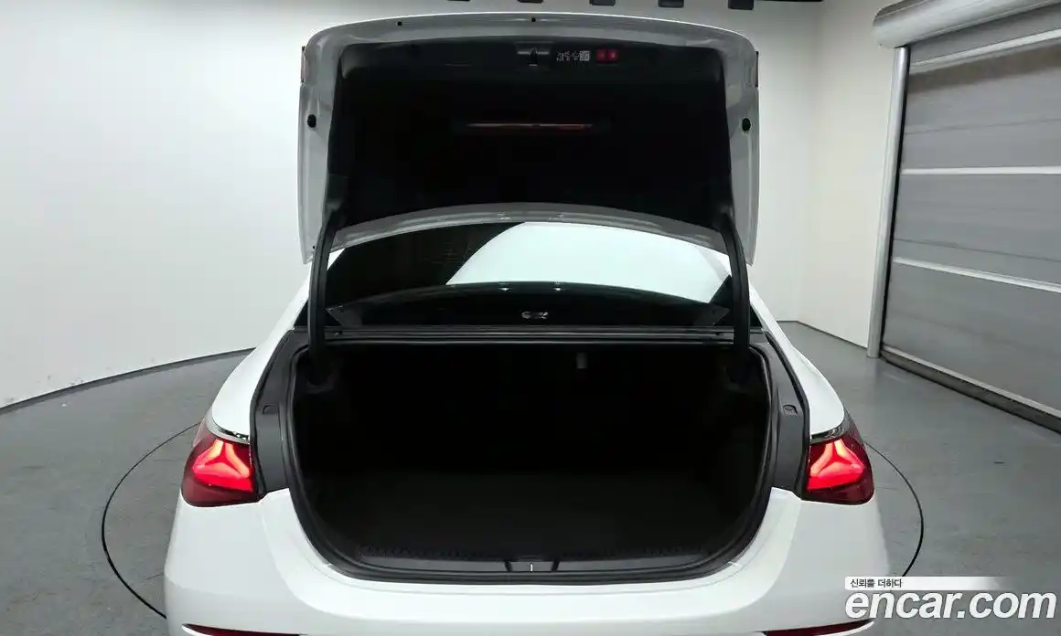 Mercedes-Benz E-Class 2026 2.0 Автомат в Москве № 159928, фото 8