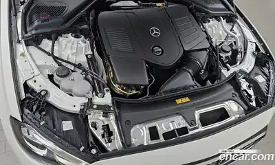 Mercedes-Benz E-Class 2025 2.0 Автомат в Москве № 159971, миниатюра 11