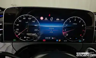 Mercedes-Benz E-Class 2025 2.0 Автомат в Москве № 159971, миниатюра 3