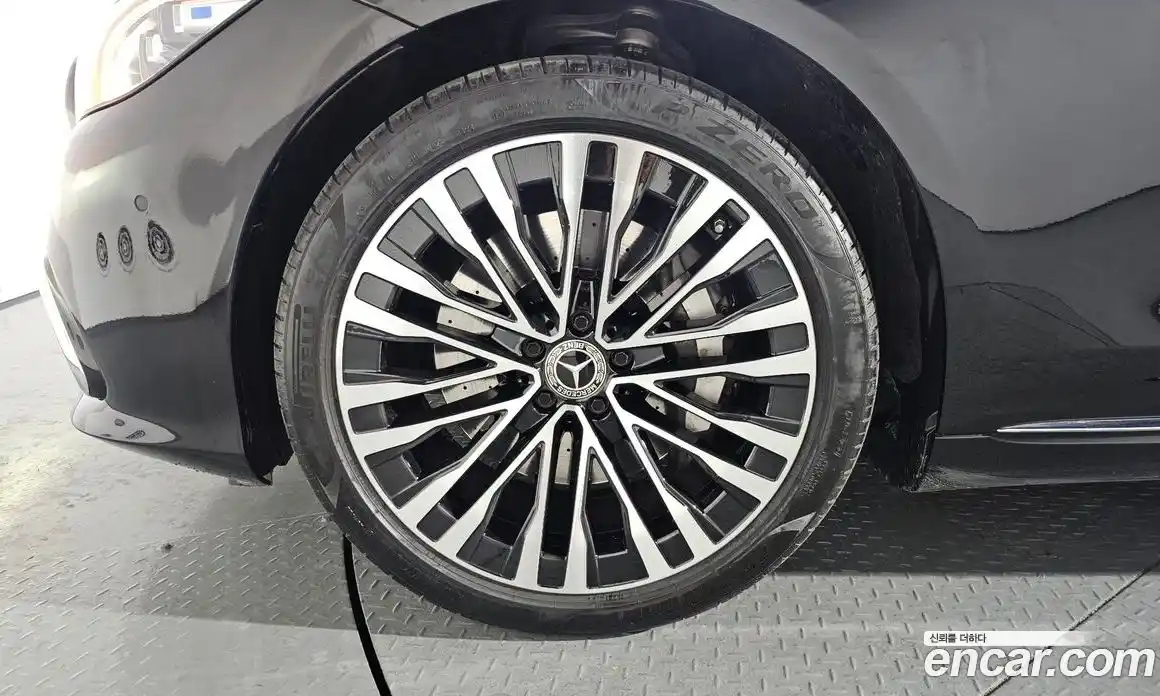 Mercedes-Benz S-Class 2023 3.0 Автомат в Москве № 160820, фото 14