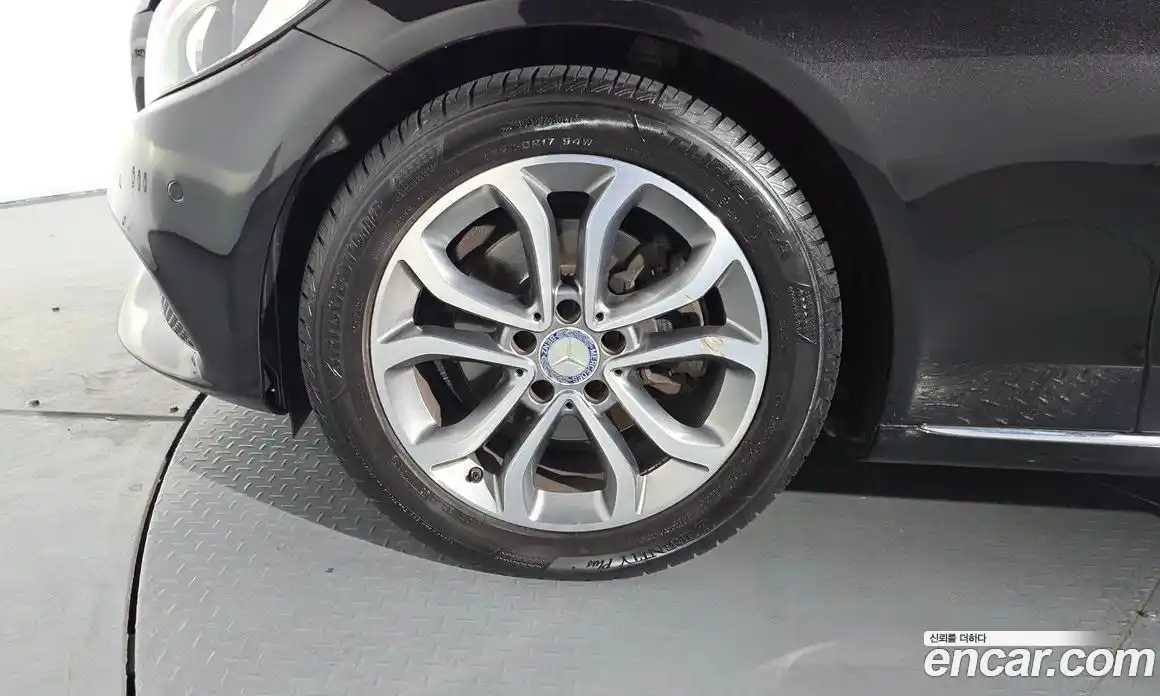 Mercedes-Benz C-Class 2017 2.0 Автомат в Москве № 161538, фото 14