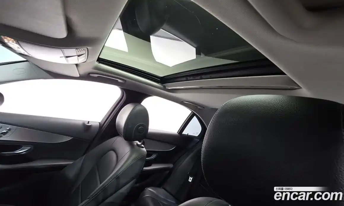 Mercedes-Benz C-Class 2017 2.0 Автомат в Москве № 161538, фото 17