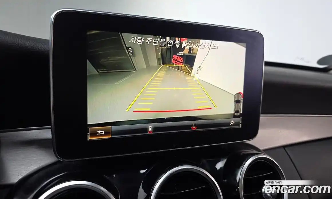 Mercedes-Benz C-Class 2017 2.0 Автомат в Москве № 161538, фото 3