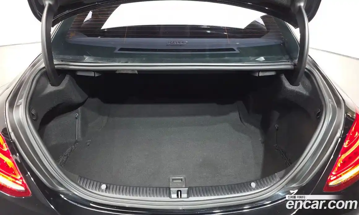 Mercedes-Benz C-Class 2017 2.0 Автомат в Москве № 161538, фото 5