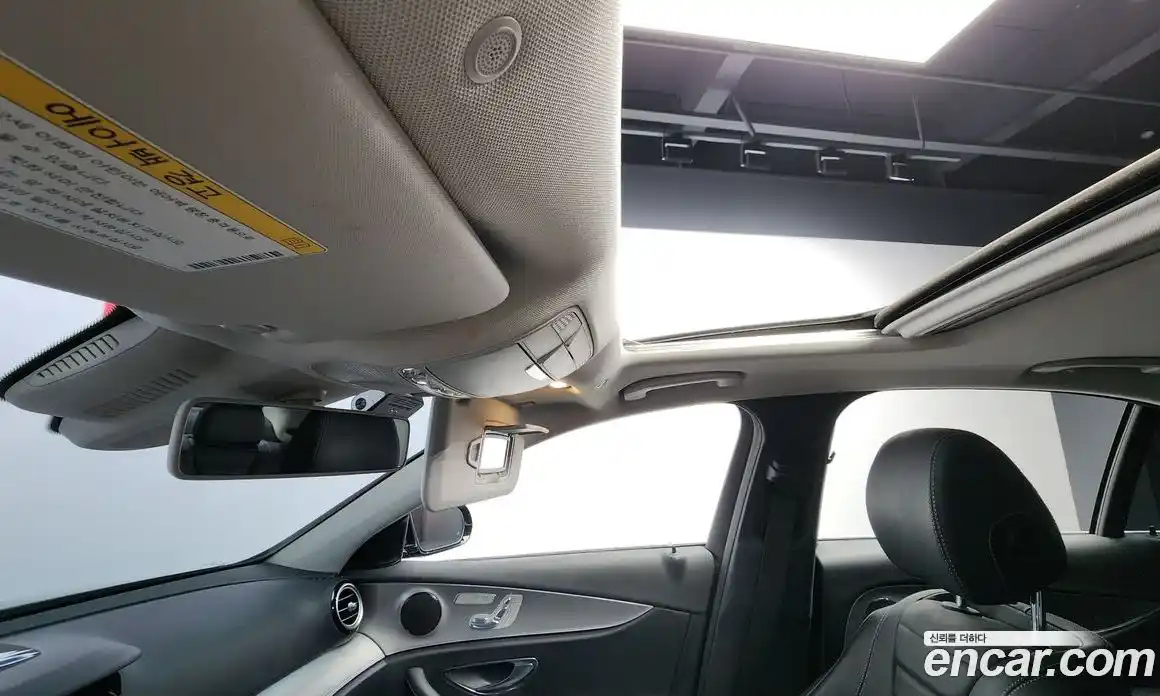 Mercedes-Benz E-Class 2017 2.0 Автомат в Москве № 161739, фото 20