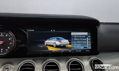 Mercedes-Benz E-Class 2017 2.0 Автомат в Москве № 161739, миниатюра 2