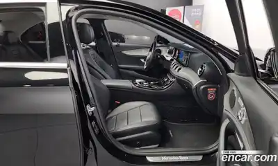 Mercedes-Benz E-Class 2017 2.0 Автомат в Москве № 161739, миниатюра 8