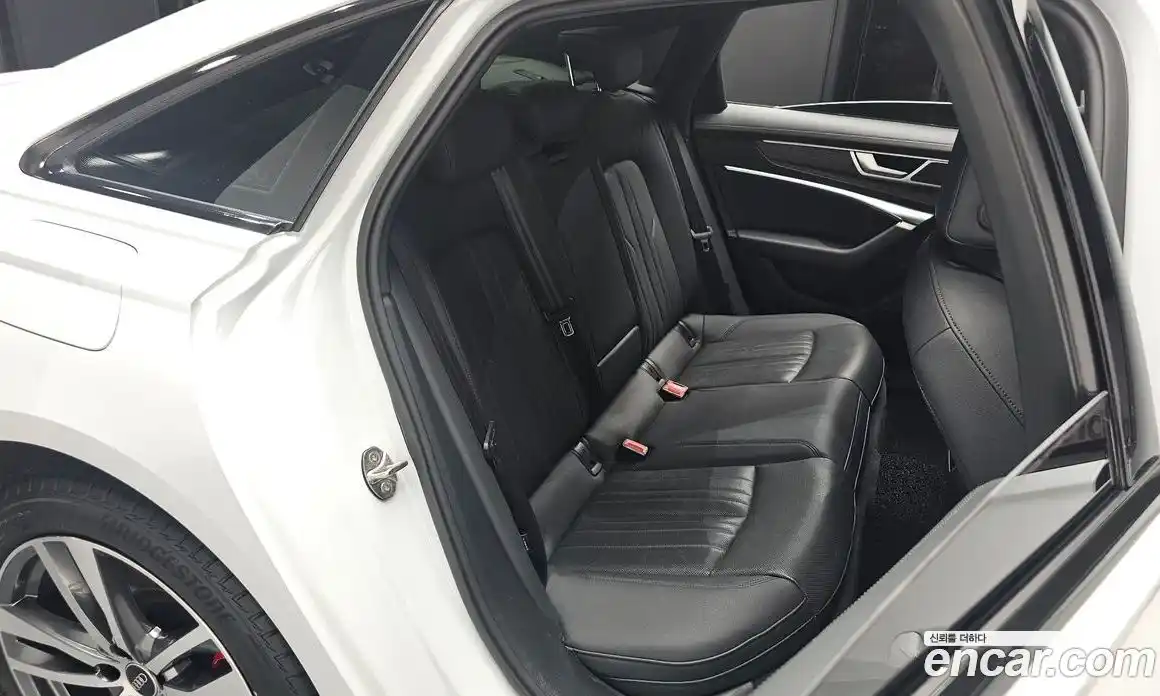 Audi A6 2023 2.0 Автомат в Москве № 162571, фото 3