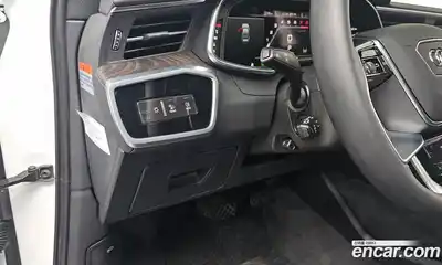 Audi A6 2023 2.0 Автомат в Москве № 162571, миниатюра 9