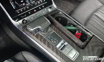 Audi A6 2023 2.0 Автомат в Москве № 162571, миниатюра 10