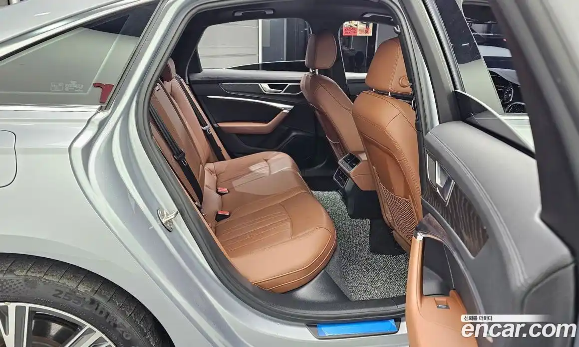 Audi A6 2023 2.0 Автомат в Москве № 162821, фото 18