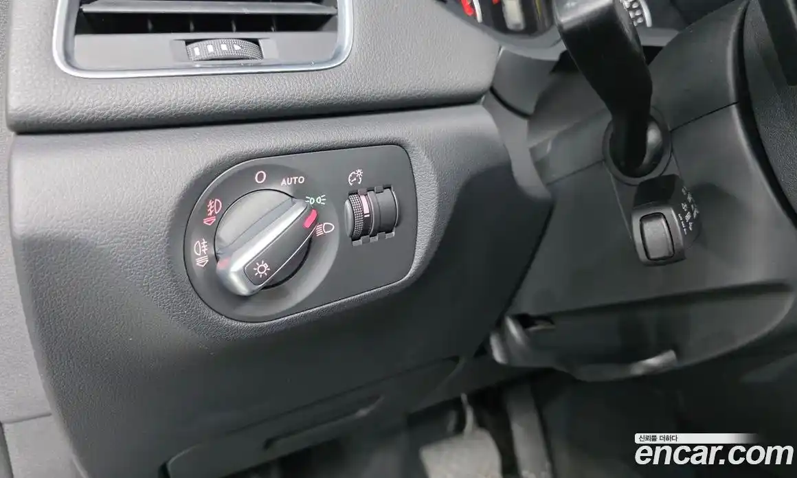 Audi Q3 2015 2.0 Автомат в Москве № 163593, фото 19