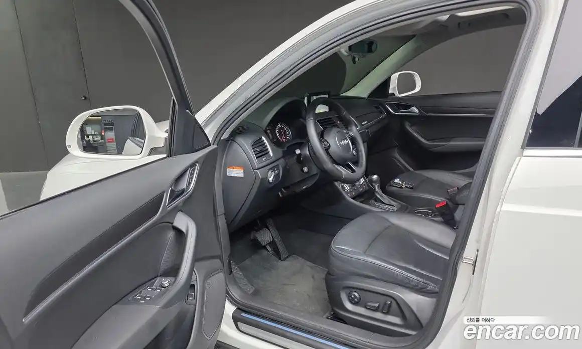 Audi Q3 2015 2.0 Автомат в Москве № 163593, фото 20