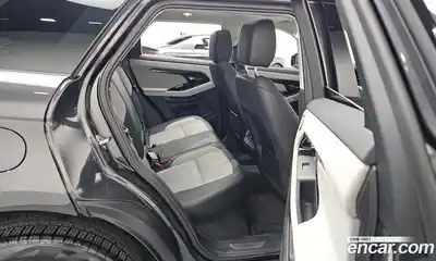 Land Rover Range-Rover Evoque 2024 2.0 Автомат в Москве № 165969, миниатюра 5