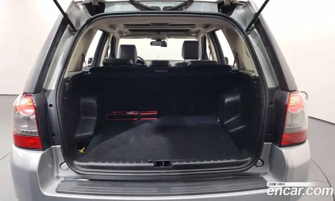 Land Rover Freelander 2011 2.2 Автомат в Москве № 166240, фото 11