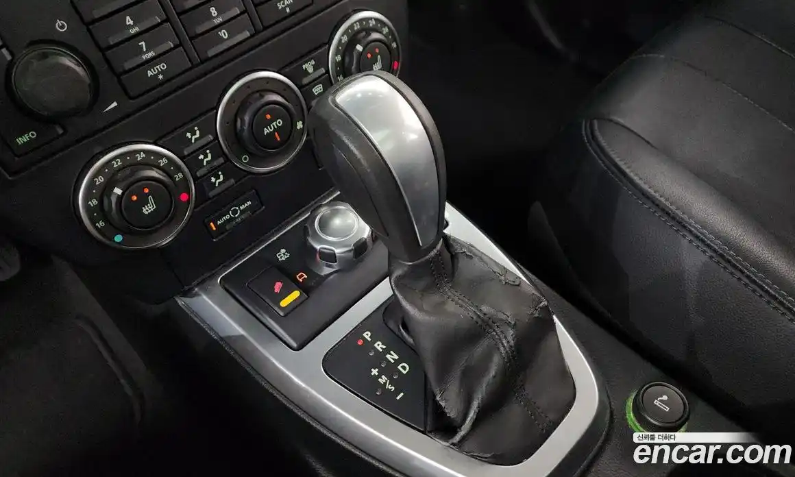 Land Rover Freelander 2011 2.2 Автомат в Москве № 166240, фото 13