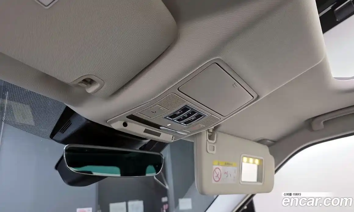 Land Rover Discovery 2018 2.0 Автомат в Москве № 166364, фото 5