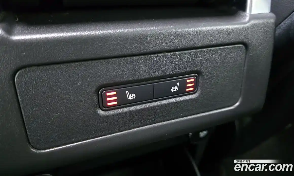 Land Rover Discovery 2018 2.0 Автомат в Москве № 166364, фото 7