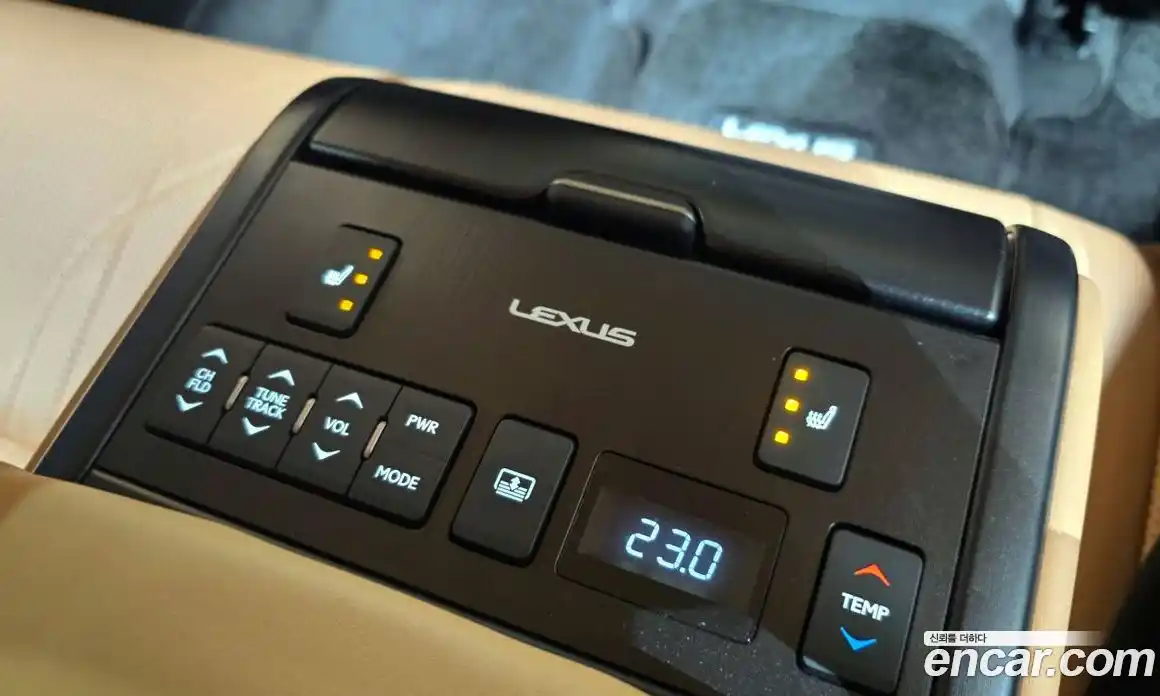 Lexus ES 2022 2.5 Автомат в Москве № 168212, фото 13