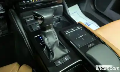 Lexus ES 2022 2.5 Автомат в Москве № 168212, миниатюра 7