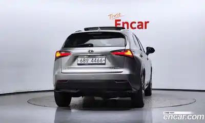 Lexus NX 2015 2.5 Автомат в Москве № 168310, миниатюра 9